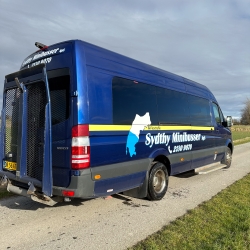 Minibus til turistkørsel